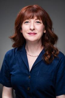 Caitlin Lester headshot